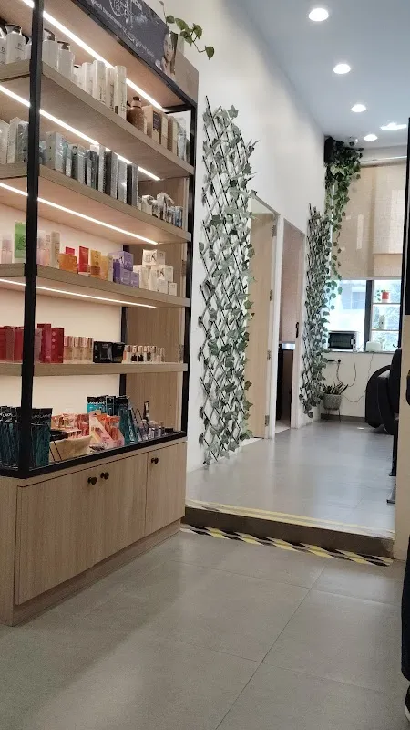 Lakme Salon For Him and Her in M.G. Road,Goregaon West,Mumbai