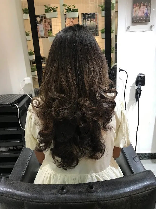 Lakme Salon in Coles Road,Frazer Town,Bengaluru