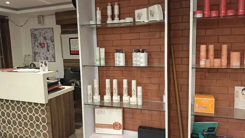 Jawed Habib Hair & Beauty - Unisex Salon, Beauty Parlour & Hair Salon in Shimla
