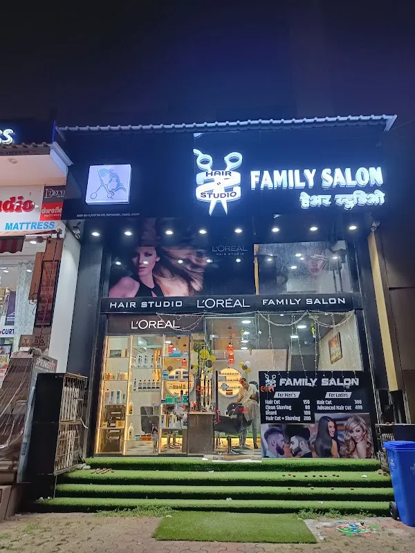 HAIR STUDIO FAMILY SALON