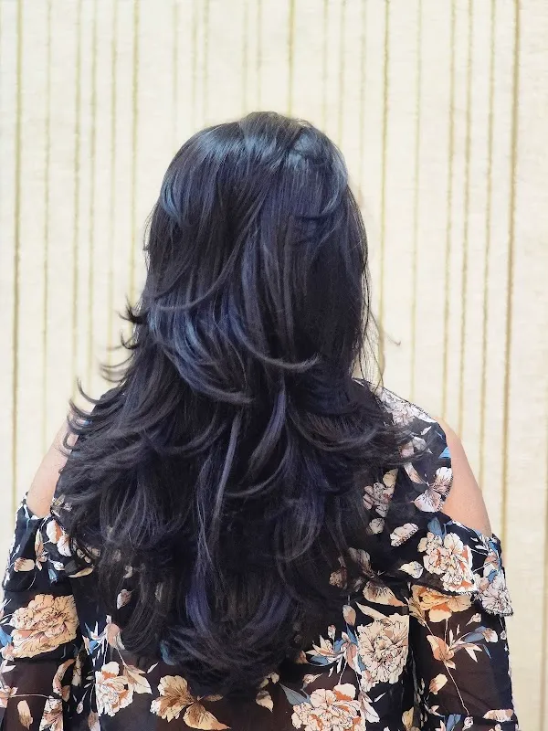 THRIVE UNISEX SALOON-BEST FAMILY SALON IN MALAD