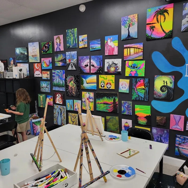 RobyArtsy Studio