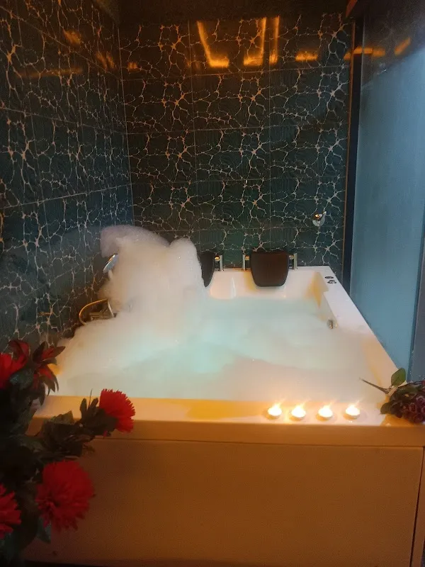 Mint Spa Sangli