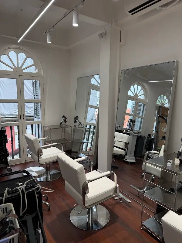 AUGUST Hair Salon