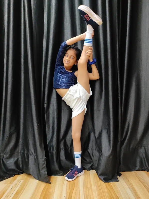 Circle Dance Studio