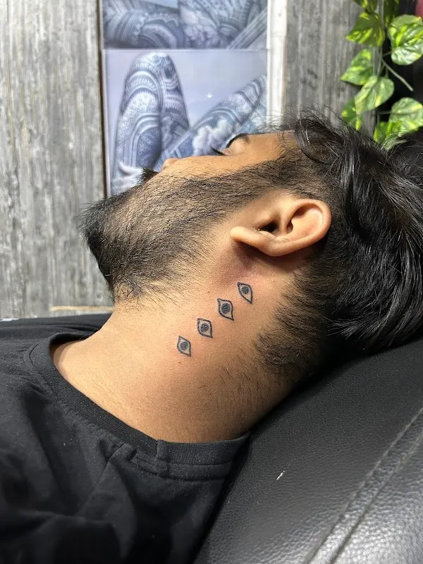 Snazzy tattoo studio & piercing
