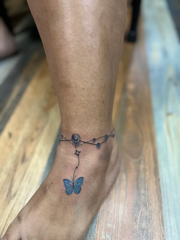 Snazzy tattoo studio & piercing