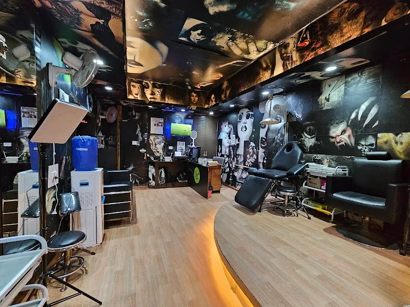 Black Master Tattoos - Best Tattoo Artist | Best Tattoo Shop in Kamla Nagar, Delhi