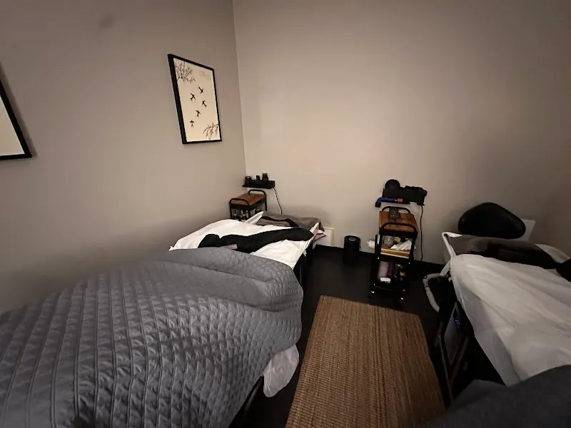 AURA Japanese Head Spa