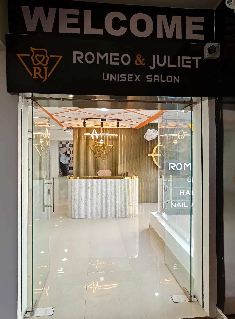 ROMEO & JULIET UNISEX SALON MALLAMPET
