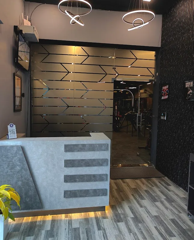 CLUB 43 GYM