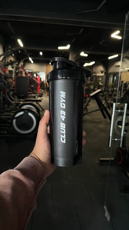 CLUB 43 GYM