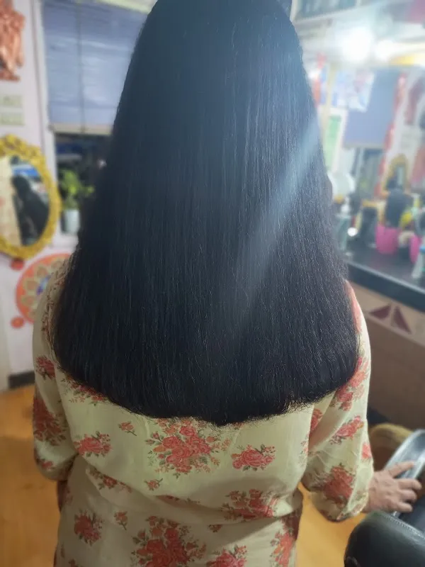 SUJATA SPA SALON