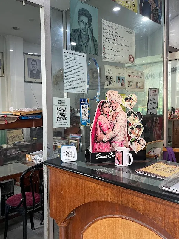 Agra Fine Art Studio