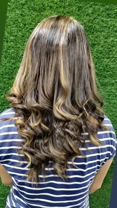 Runway Salon