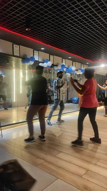 Dreamers Dance ,karate and Fitness studio chakala/ Best wedding and sangeet choreography Dance Studio in Andheri East