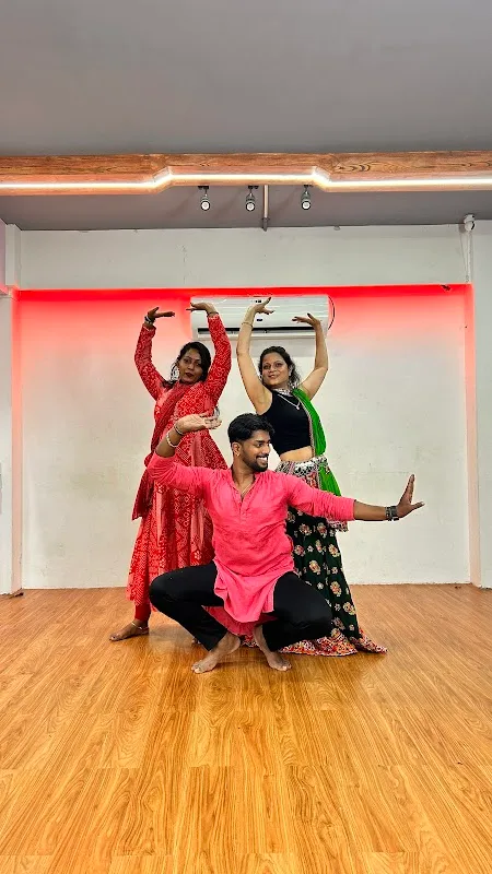 Dreamers Dance ,karate and Fitness studio chakala/ Best wedding and sangeet choreography Dance Studio in Andheri East