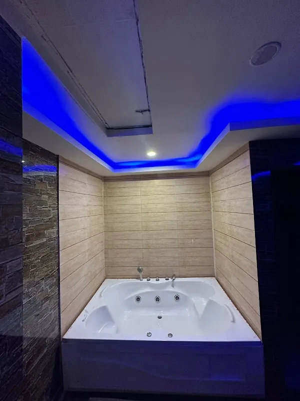 Sun-rise spa
