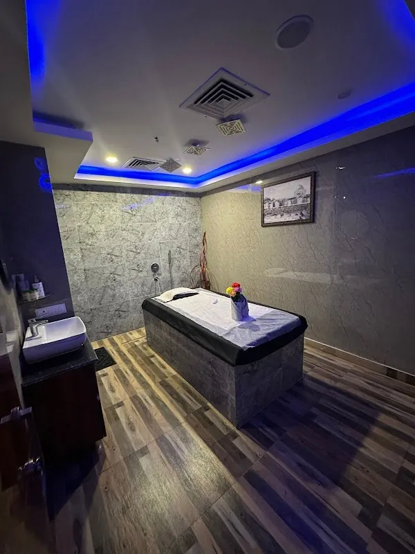 Sun-rise spa