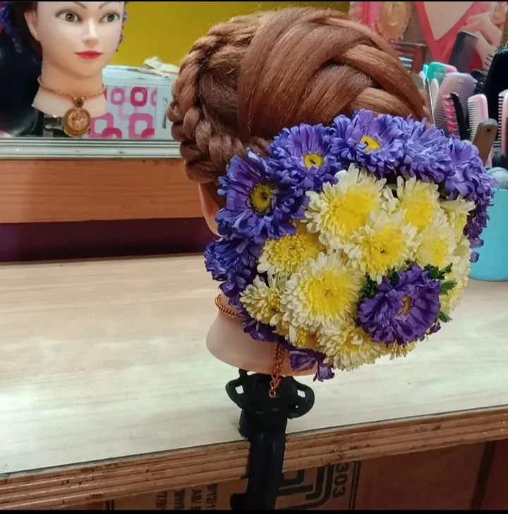 Shree Lakshmi Ladies beauty parlour