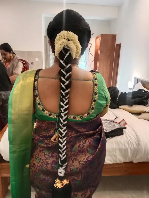 Shree Lakshmi Ladies beauty parlour