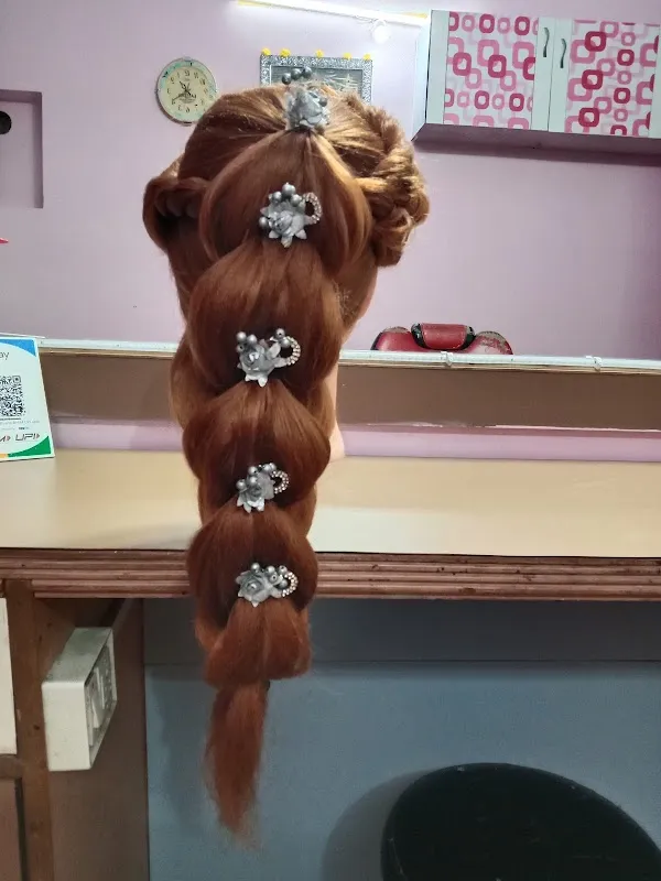 Shree Lakshmi Ladies beauty parlour