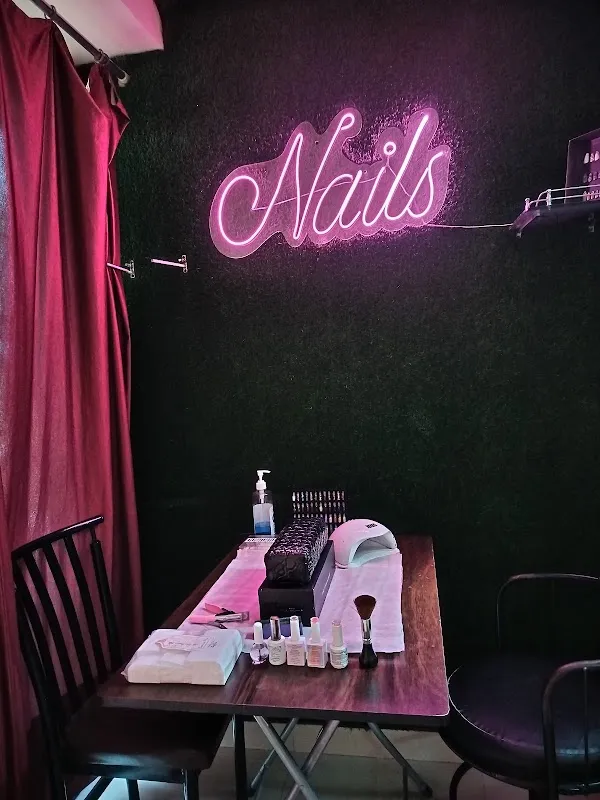 Kaya Ladies Beauty parlour