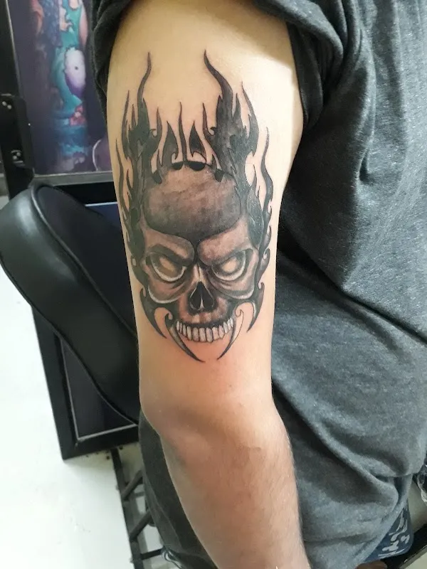 Vicky Tattoos