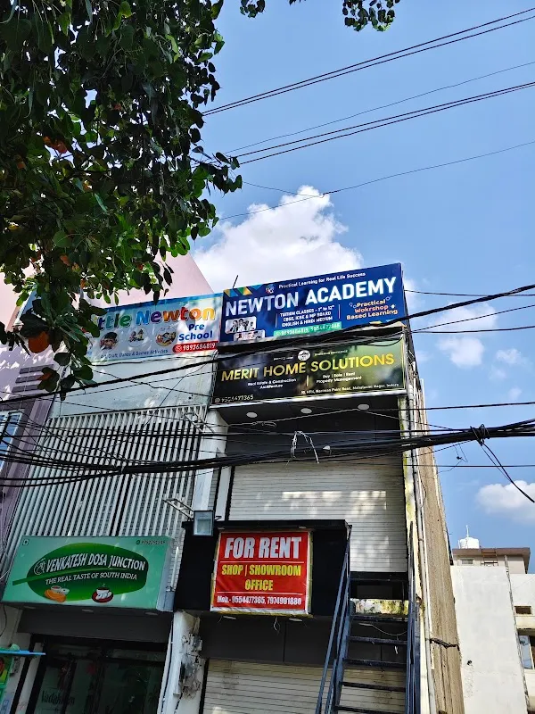 Portrait Island - Art Studio | Art Classes - Drawing & Painting Classes - Portrait Classes