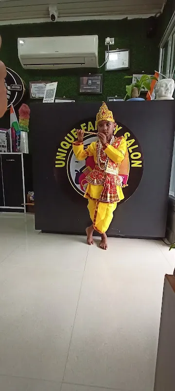 Unique Family Salon and Academy | Best Salon in Bagdogra