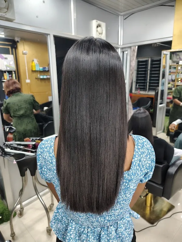 Unique Family Salon and Academy | Best Salon in Bagdogra
