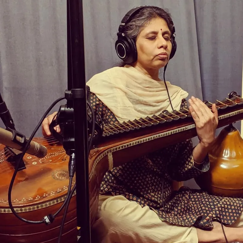 Square Wave Studios - Music and Film dubbing studio