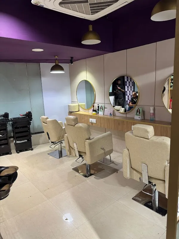 STUDIO11 Family Salon Santacruz East