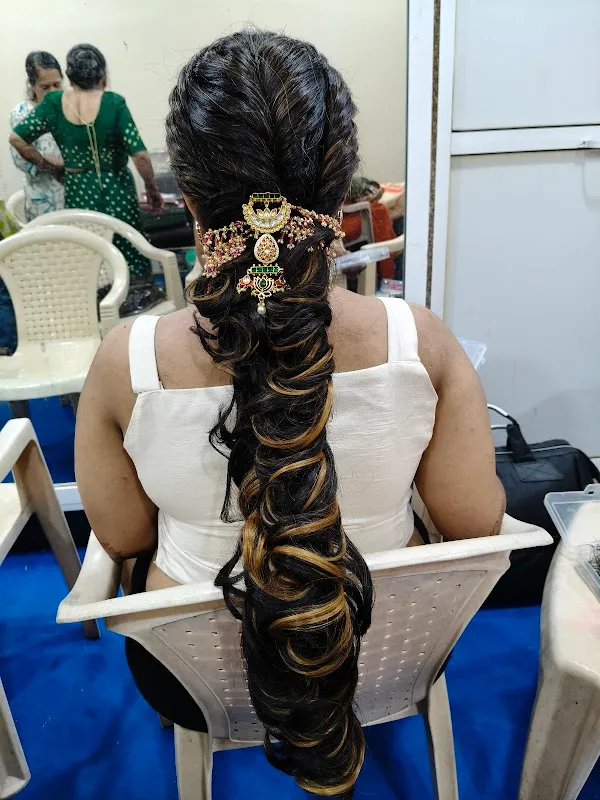 GLOW HEAVEN UNISEX SALON
