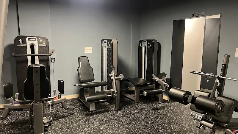 IRON TRIBE GYM