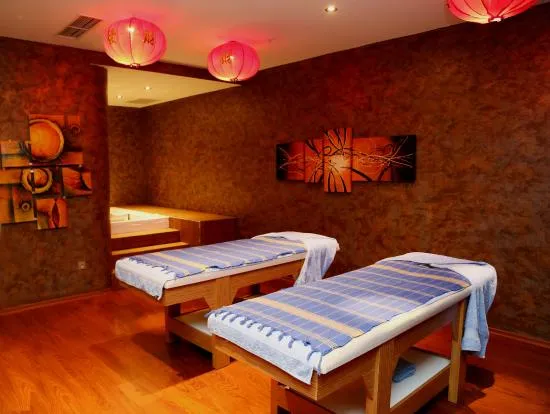 Kinjal Salt Lake Massage Spa