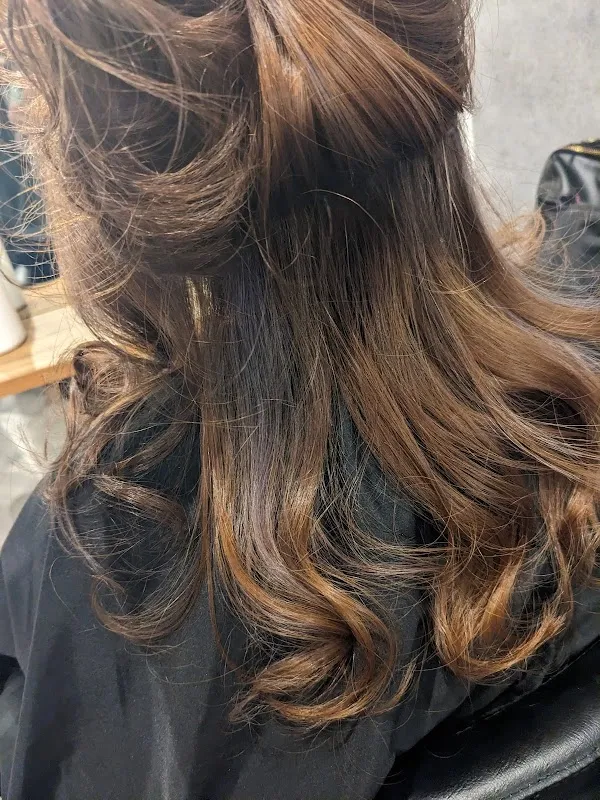 Karva Salon for Family - Century Square