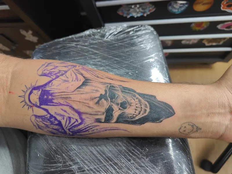 Dragonfly Tattoo Studio