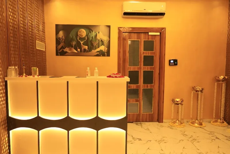 Rebel Spa In Dadar