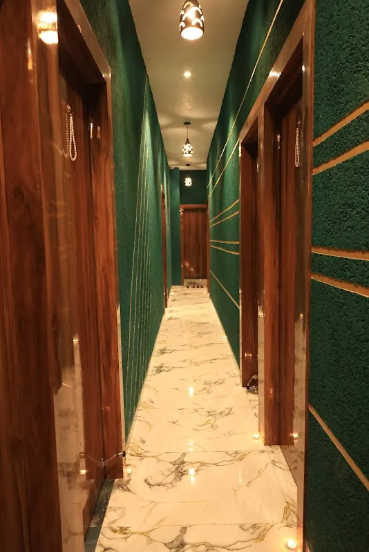 Rebel Spa In Dadar