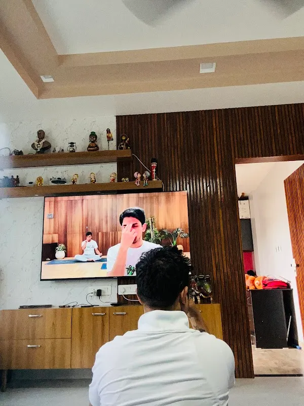 Habuild - Online Yoga Everyday