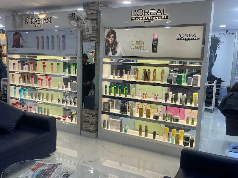 Hair Texture Unisex Salon