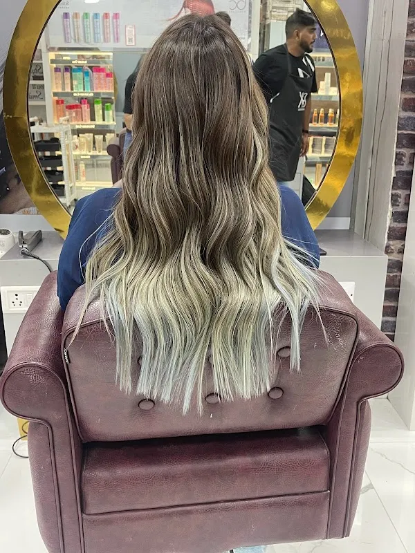 Hair Texture Unisex Salon