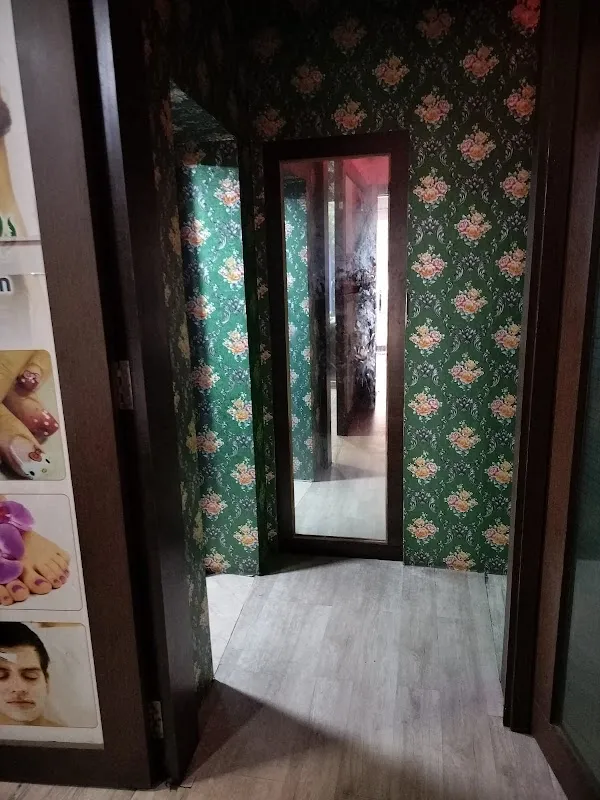 Lipsy Thai Spa