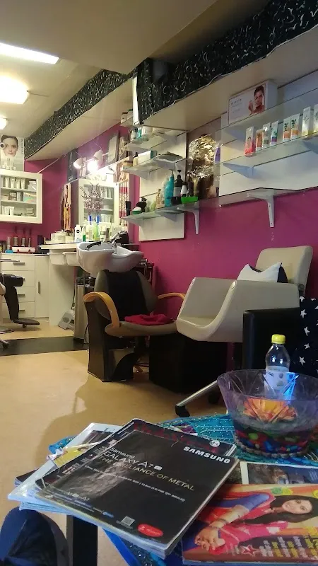 Roopali Beauty Care