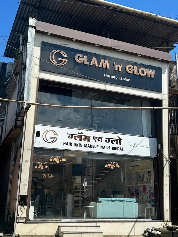 Glam 'N' Glow family salon