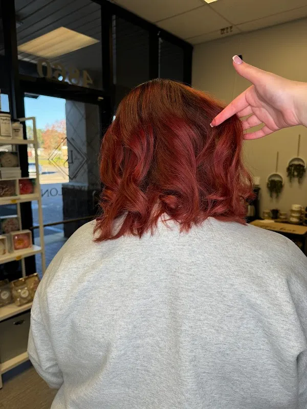 Lux Salon