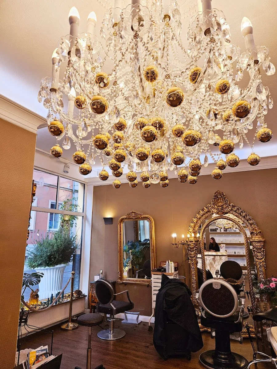 Pompadour Exclusive Salon & Spa