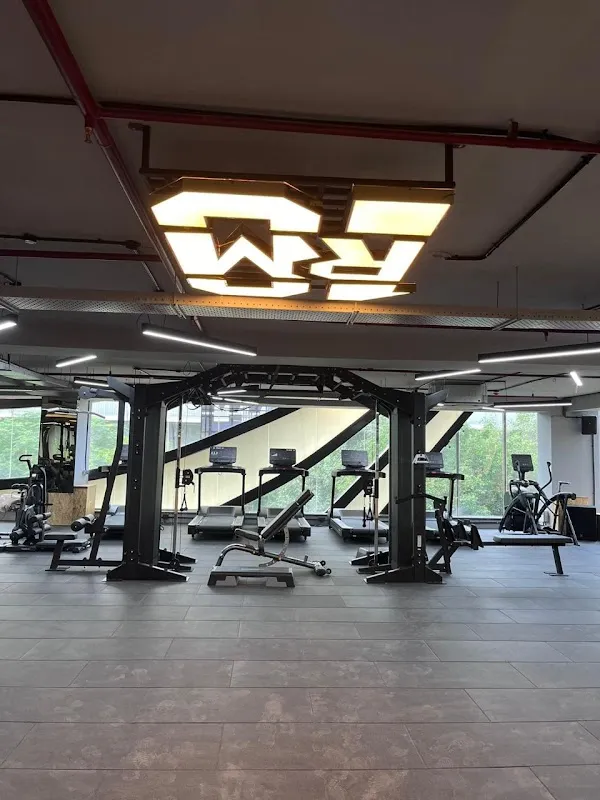 10 Reps Max Fitness and Strength