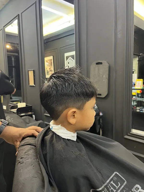 MK HAIR STUDIO